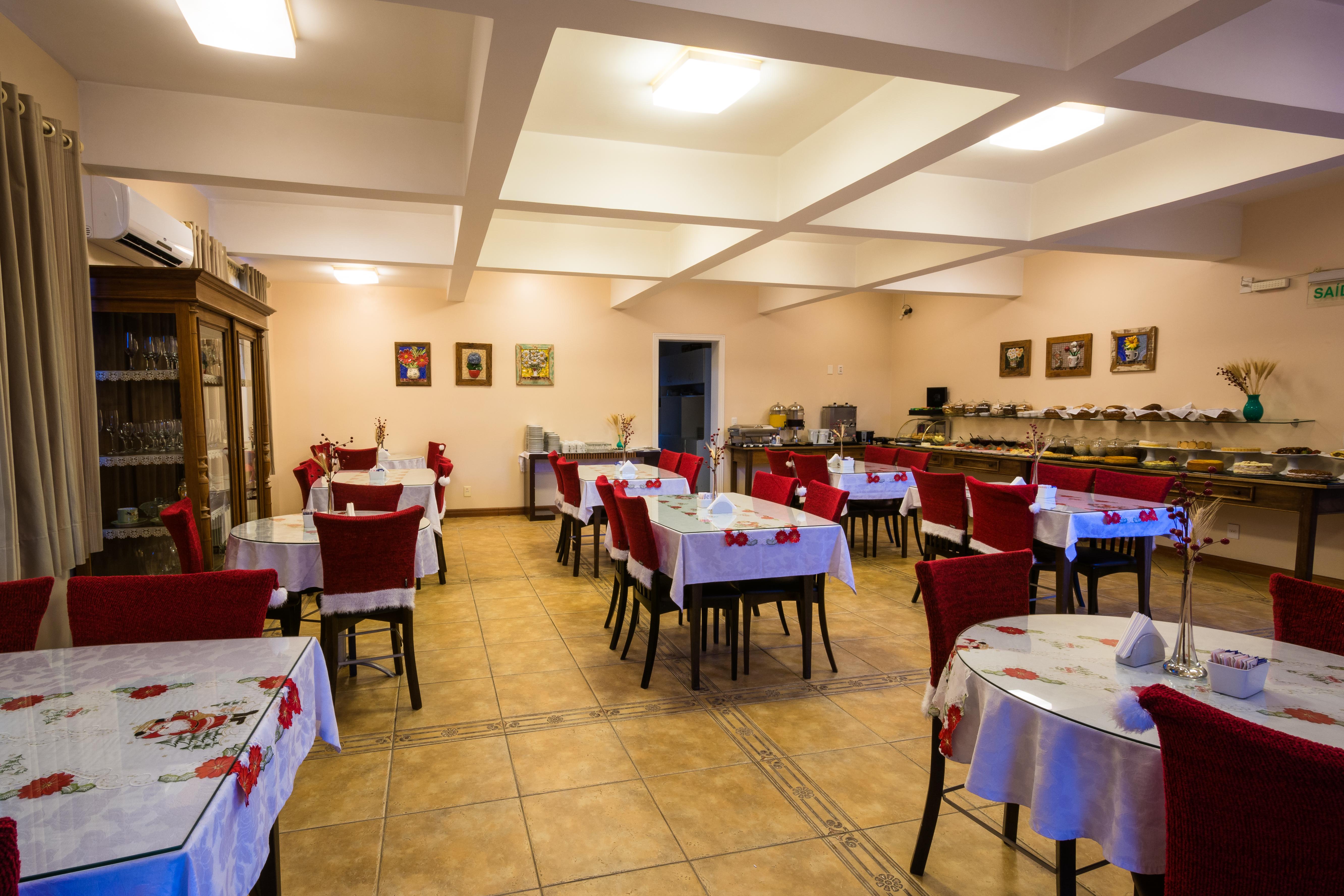 Hotel Pousada Kaster Gramado Ngoại thất bức ảnh